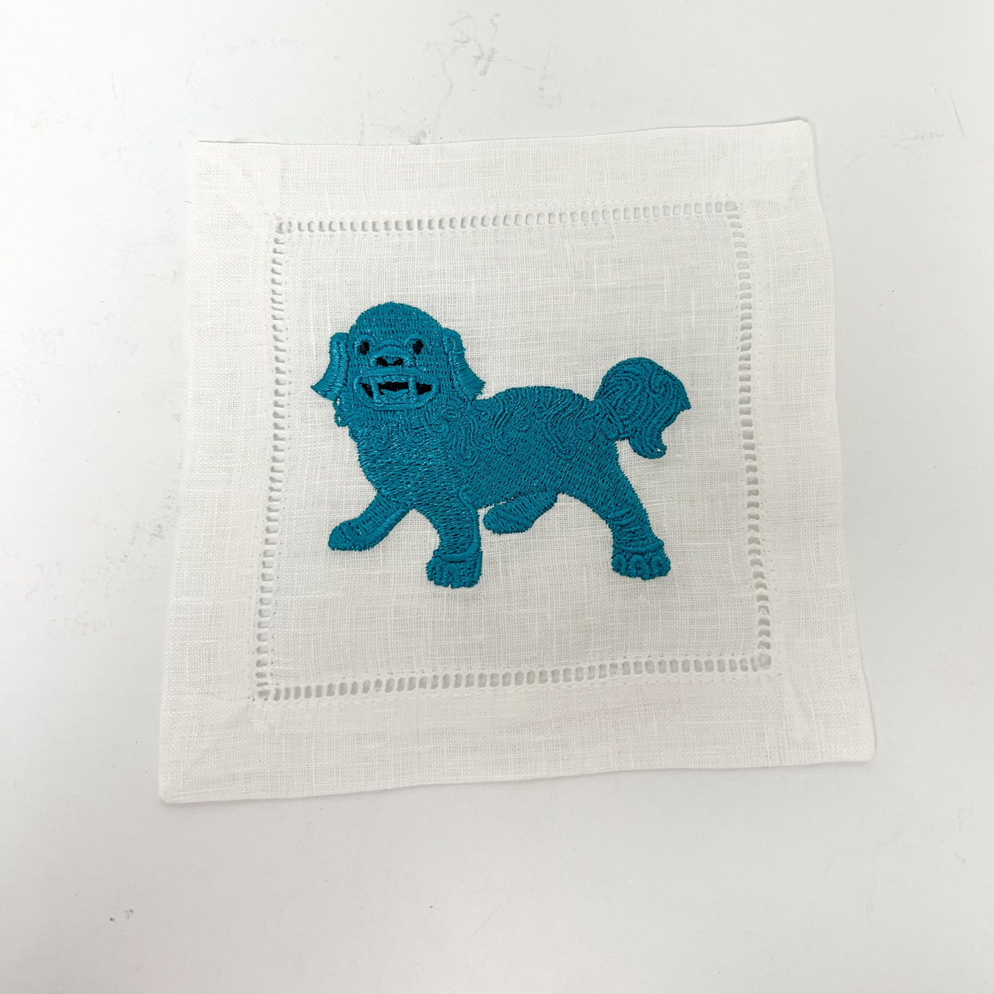 (26302) Embroidered Foo Dog Cocktail Napkins Set of Four