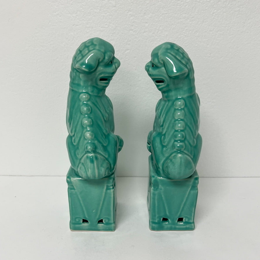 (26189) Pair of Sea Green Foo Dogs