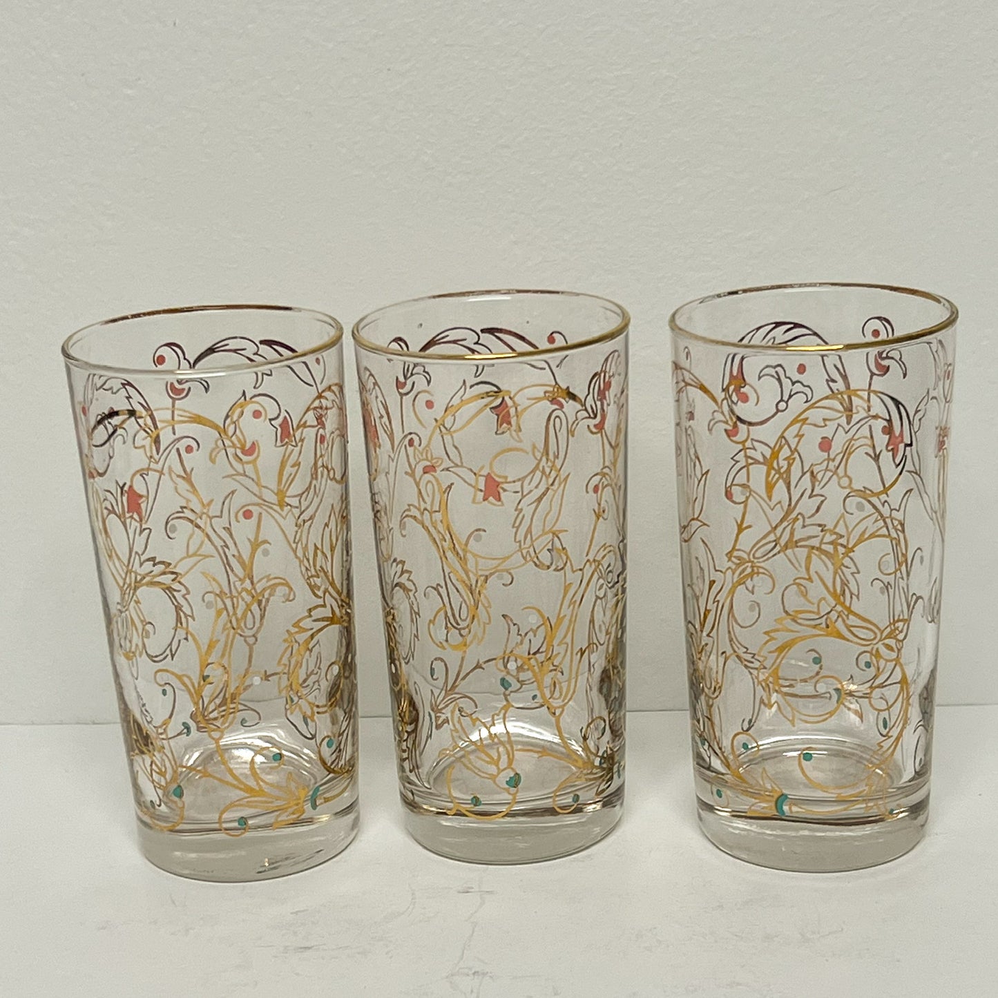 (24595) Set of Seven Midcentury Scrolling Vines Tumblers