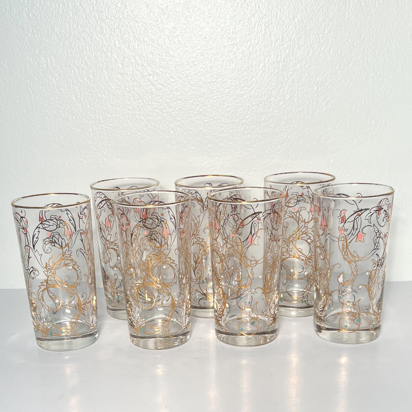 (24595) Set of Seven Midcentury Scrolling Vines Tumblers