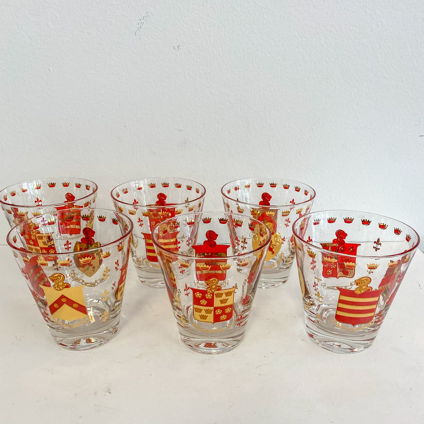 (22202) Set of Six Coat of Arms Rocks Glasses with Knights and Coats of Arms