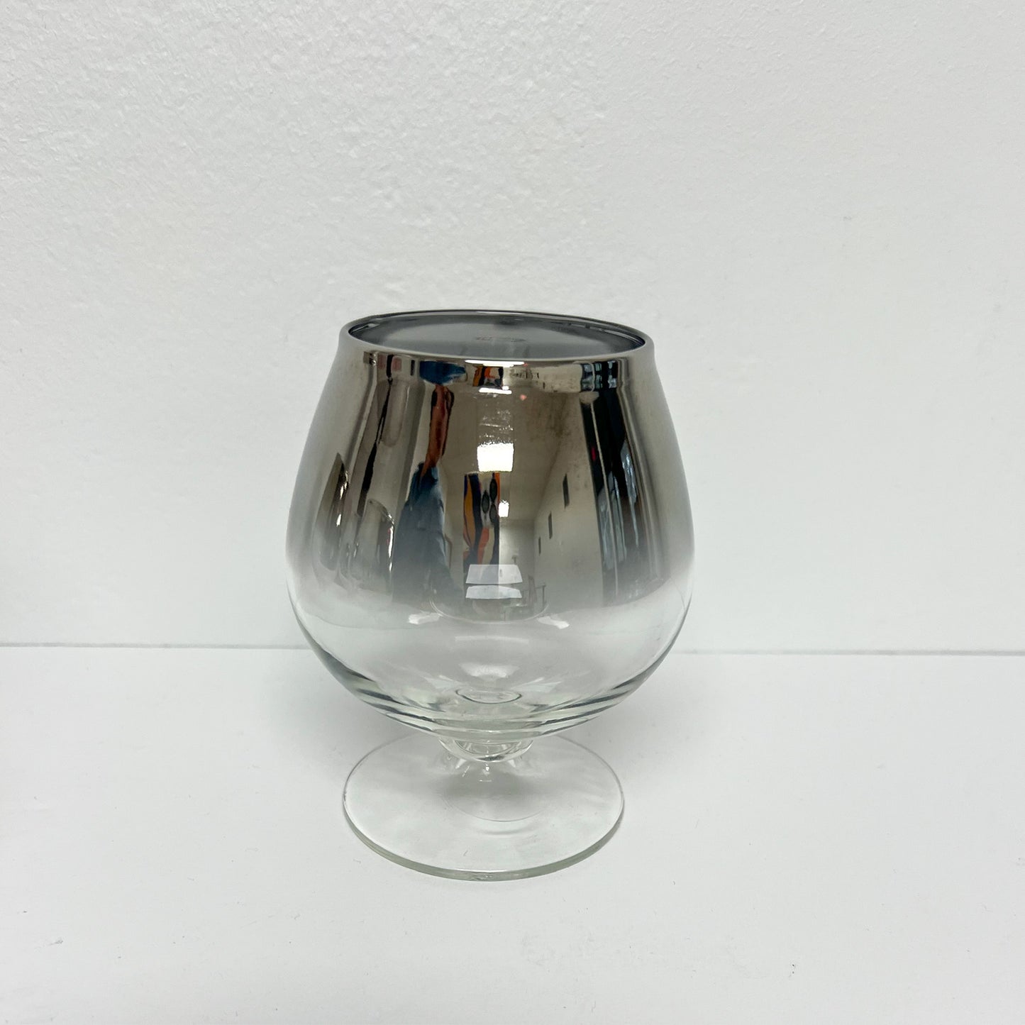 (23514) Set of Four Midcentury Silver Fade Snifters
