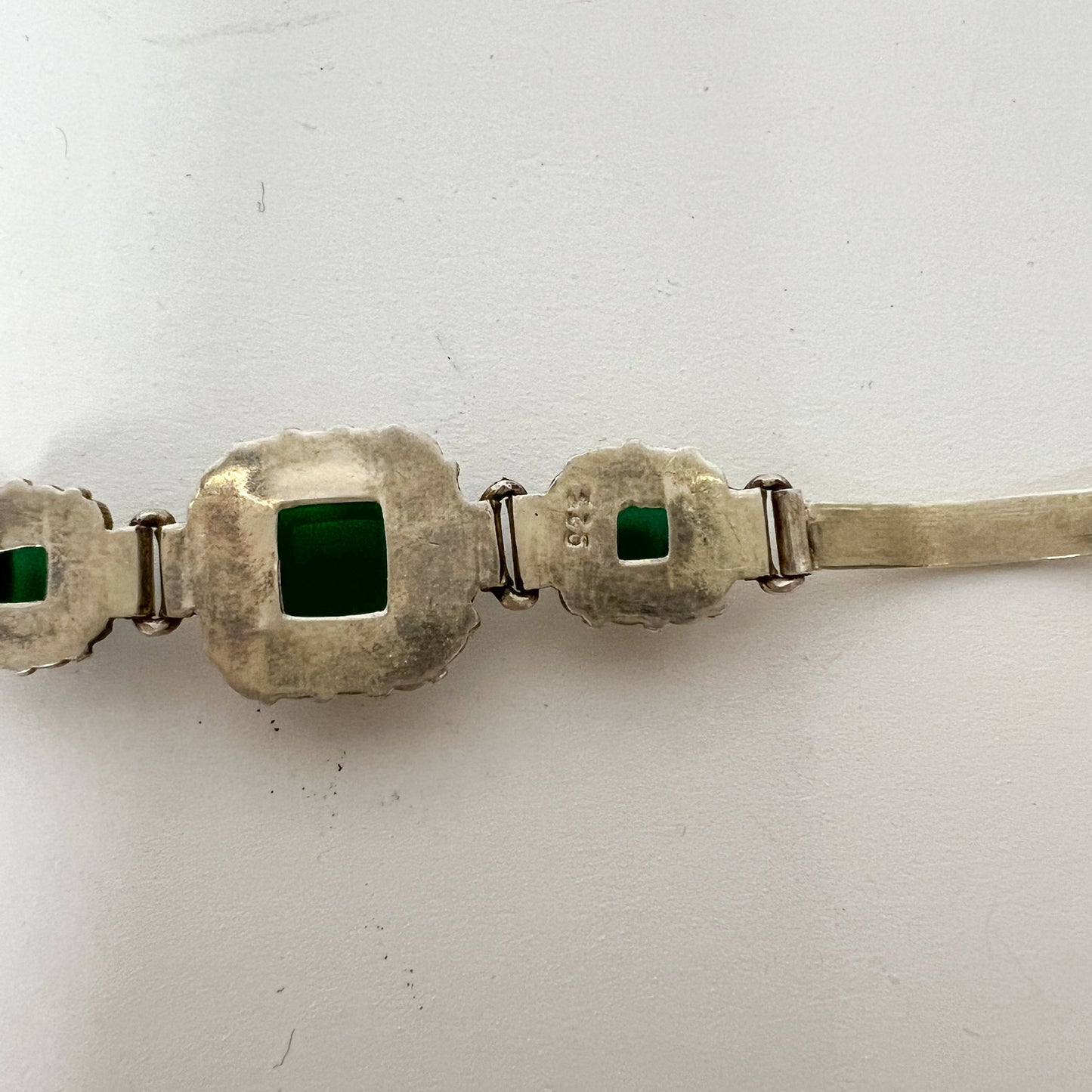(26540) Midecntury Sterling Bracelet with Malachite