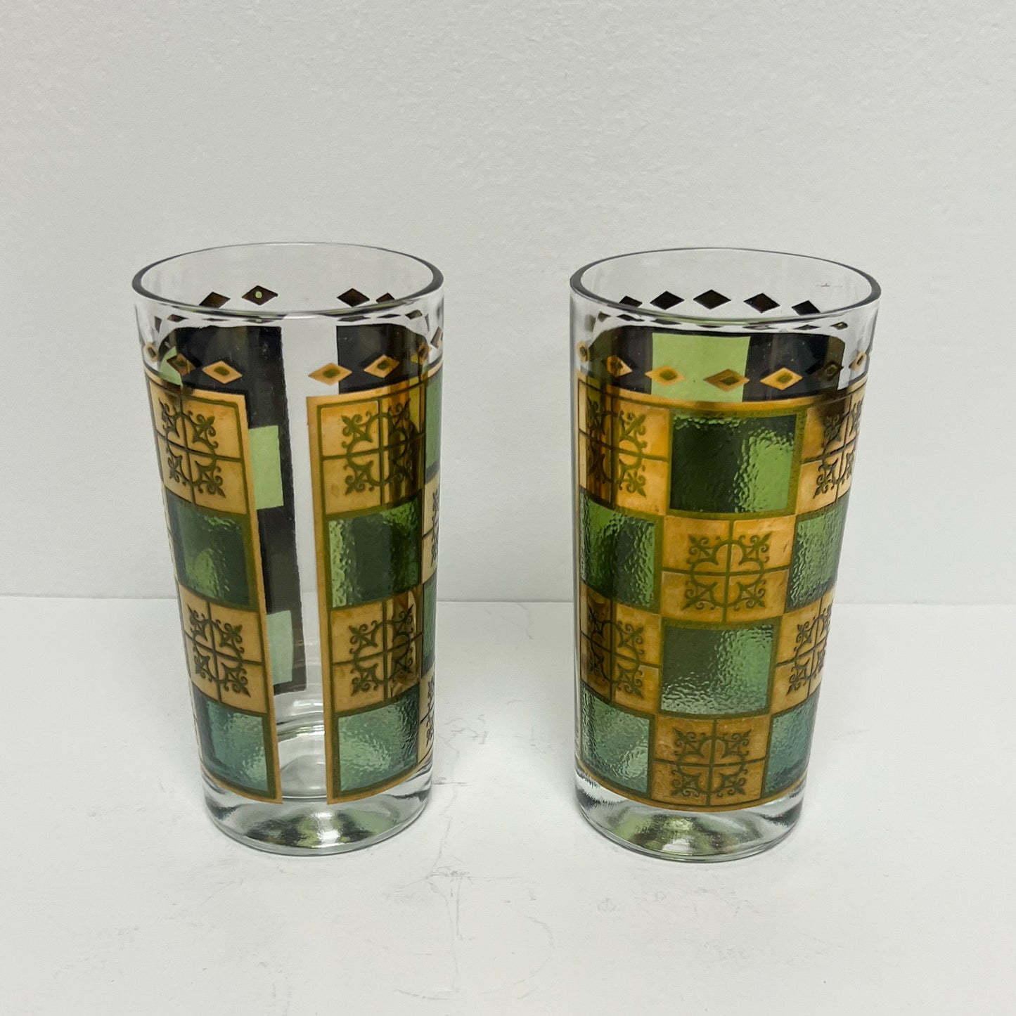 (24975) Set of Six Midcentury Continental Green and Gold Tumblers