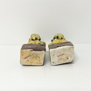 (22909) Pair Yellow Foo Dogs 5.75" Tall ca. 1900