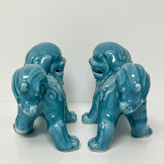 (26283) Pair of Light Blue Foo Dogs on All Fours