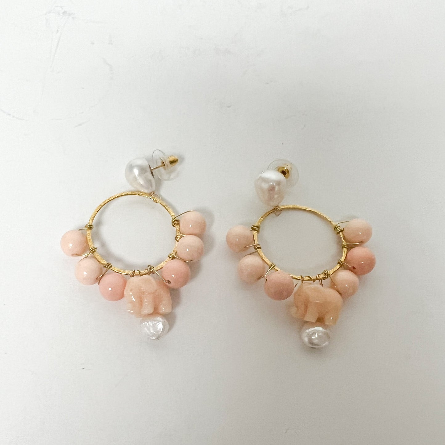 (26251) Calypso in Pink Elephant and Pearl Earrings