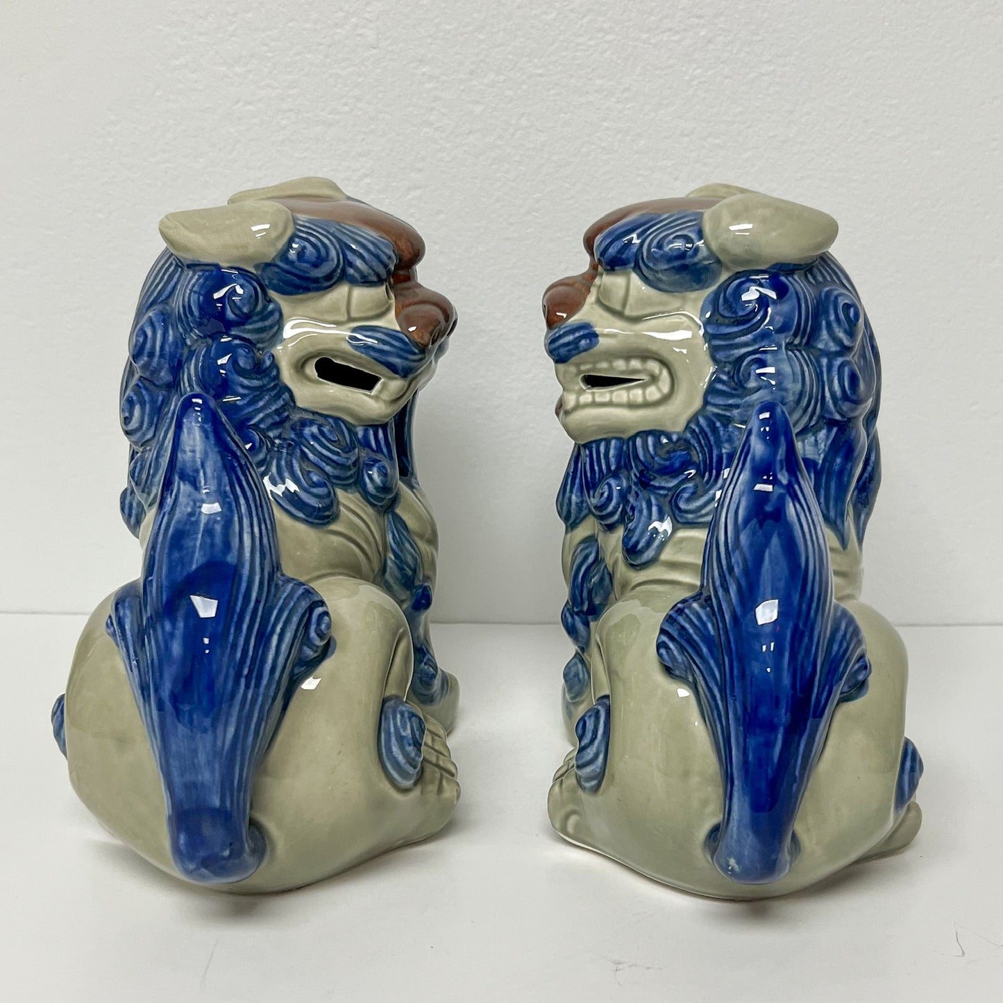 (24938)  Pair of Blue and Tan Midcentury Foo Dogs