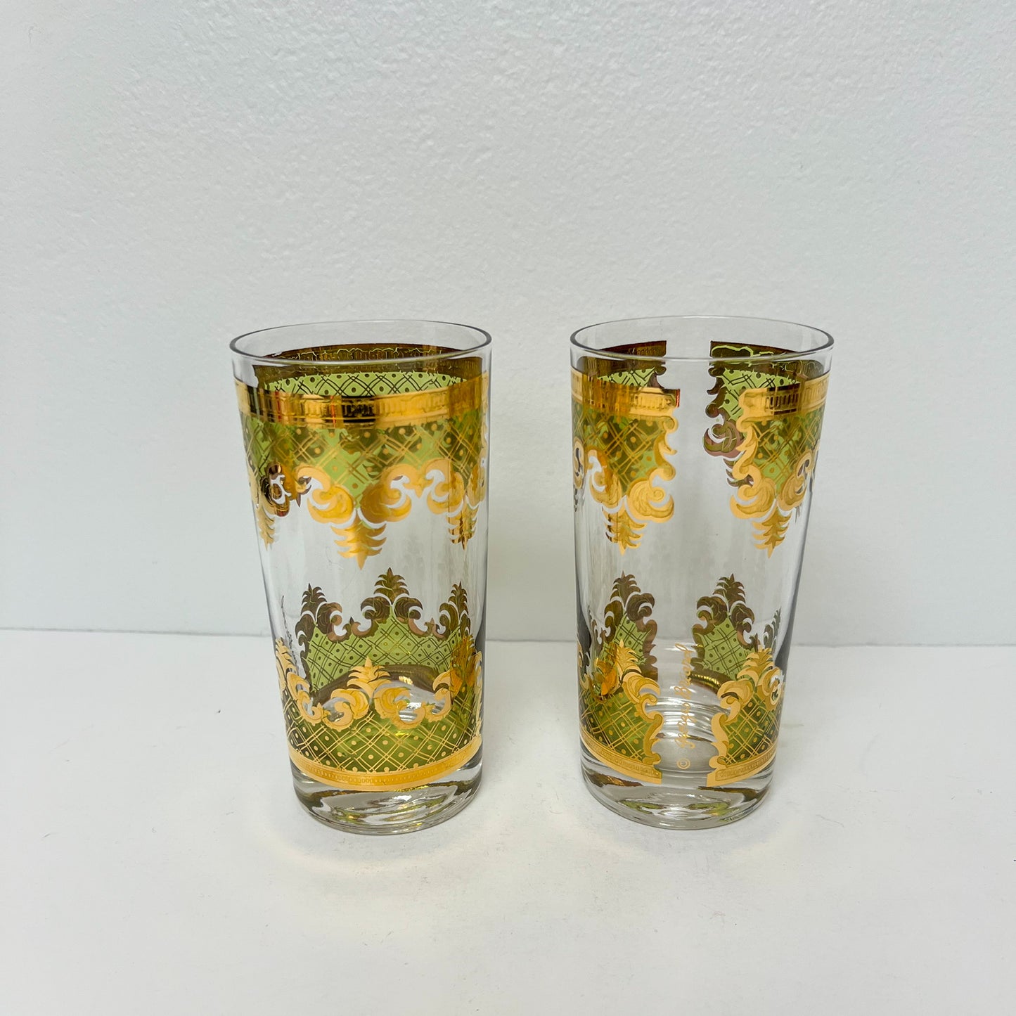 (17223) Set Of Seven Midcentury Georges Briard Dot And Scroll Glasses