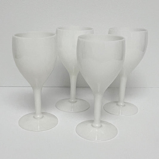 (24822) Set of Four White Opaline Small Goblets