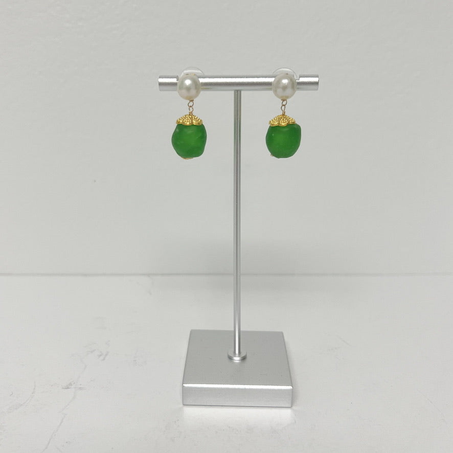 (26252) Custom Drop with Venetian Glass Earrings (Two Colors Available)