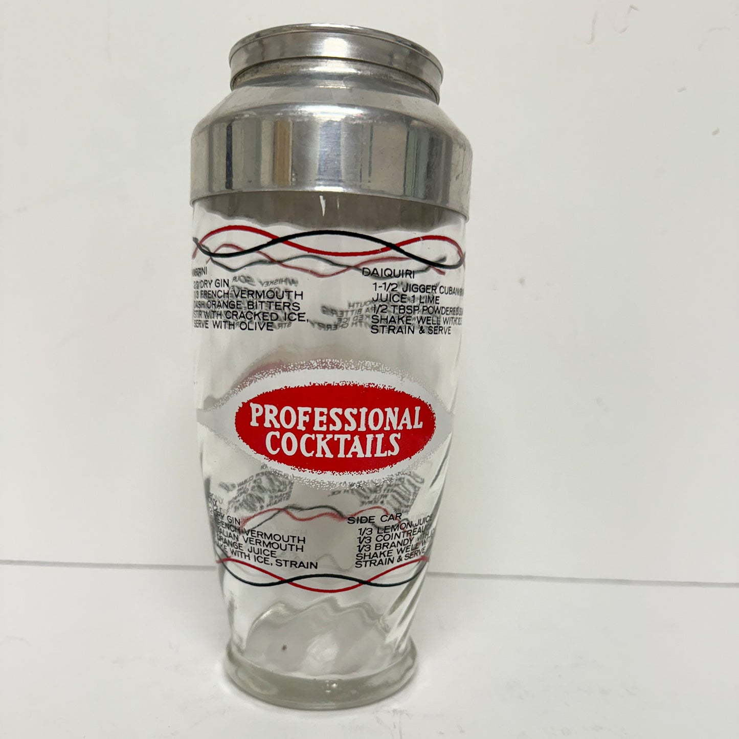 (20257) Midcentury Red Recipe Cocktail Shaker