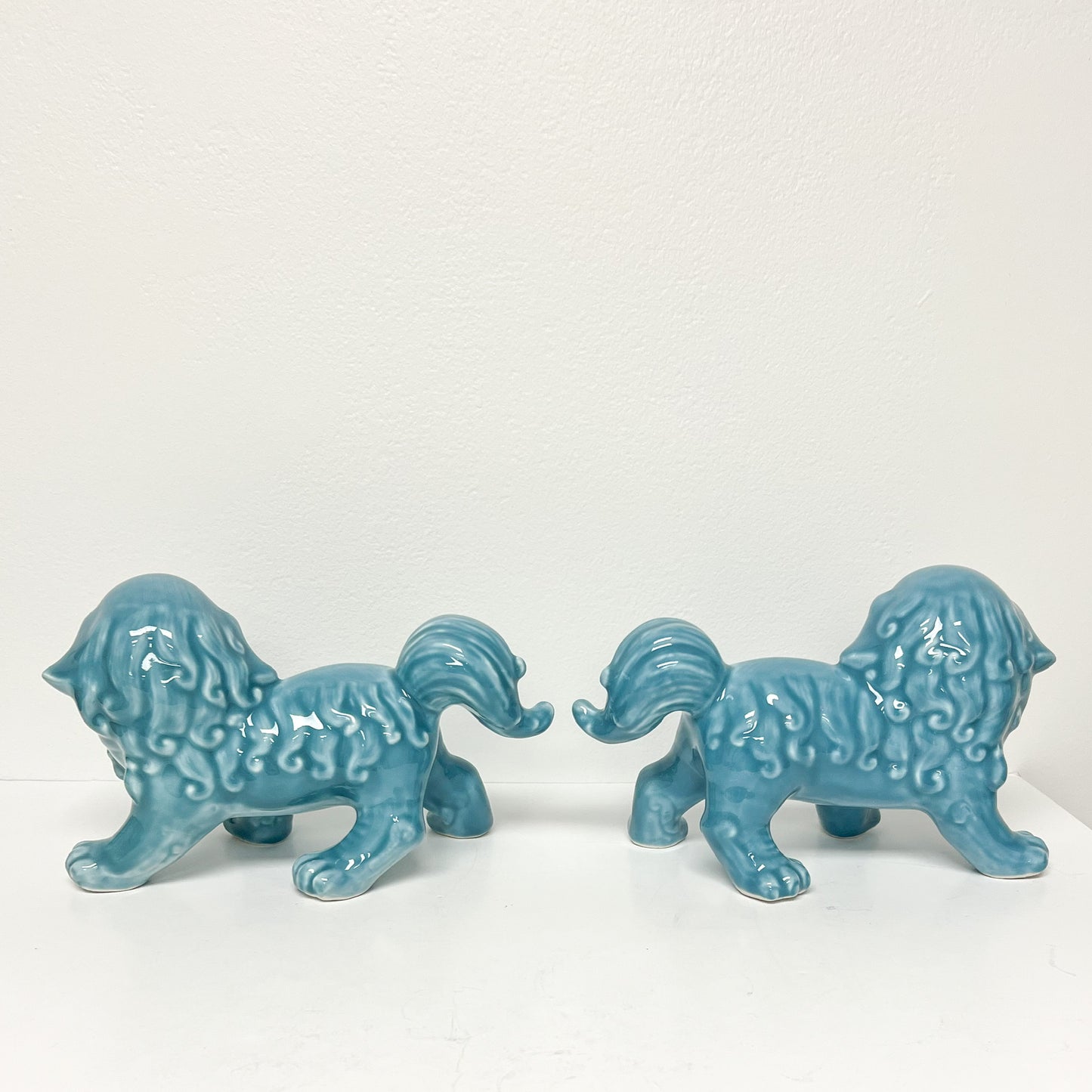(26283) Pair of Light Blue Foo Dogs on All Fours