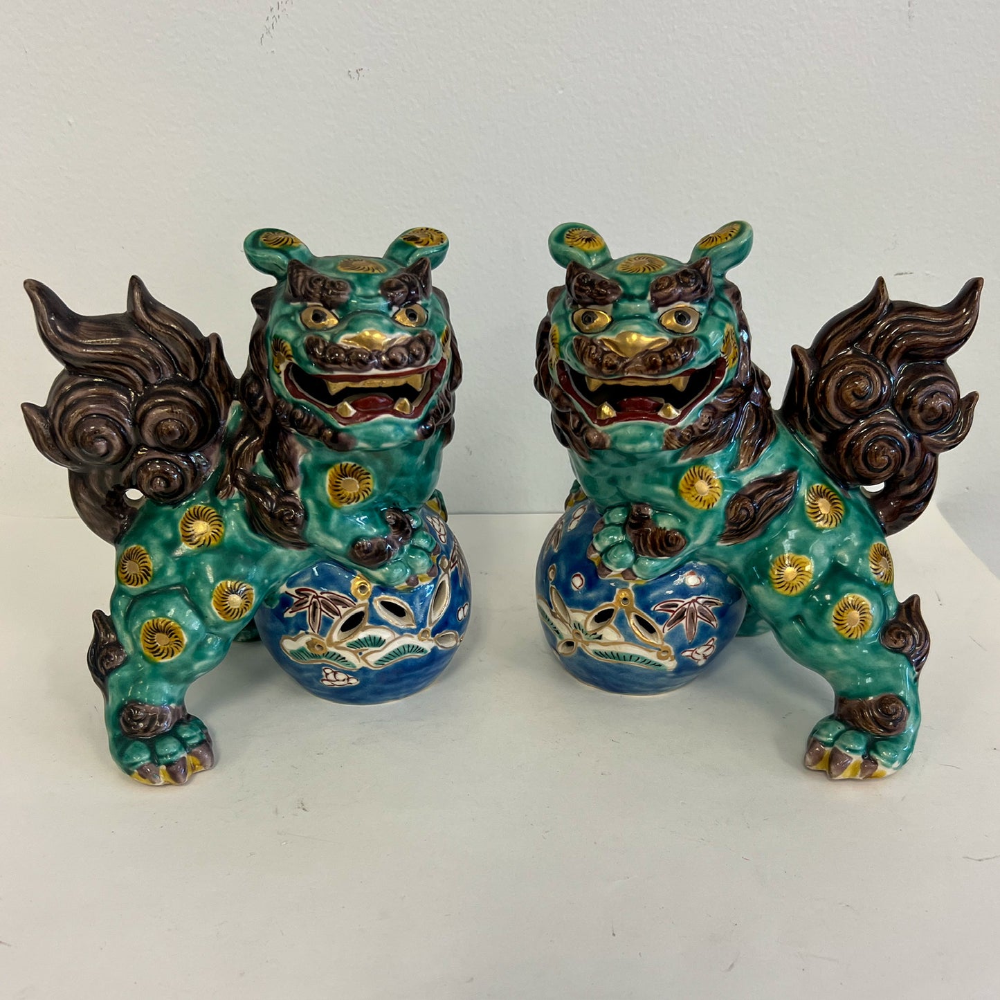 (22084) Pair of Blue and Green Foo Dogs