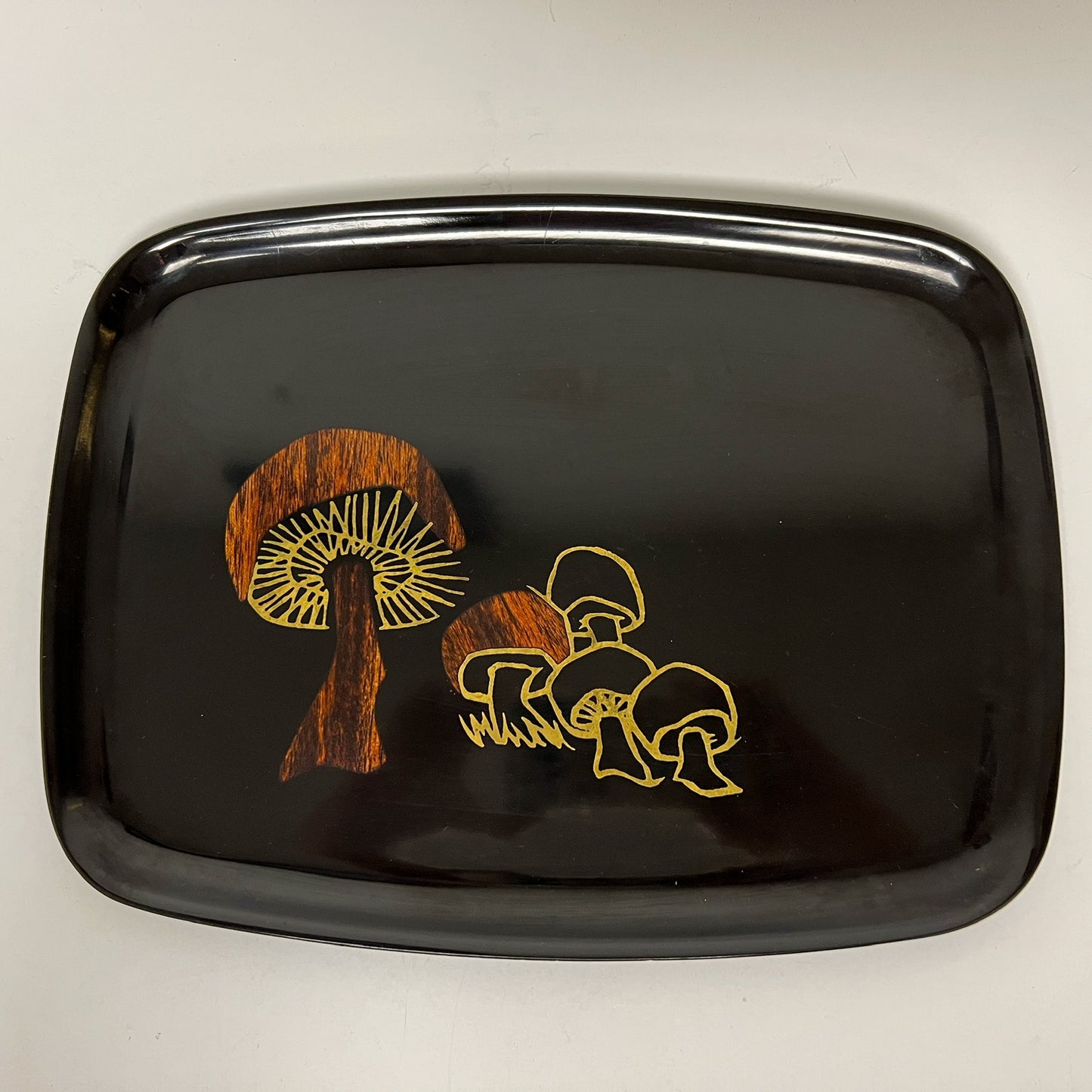 (26447) Medium Couroc Mushroom Tray