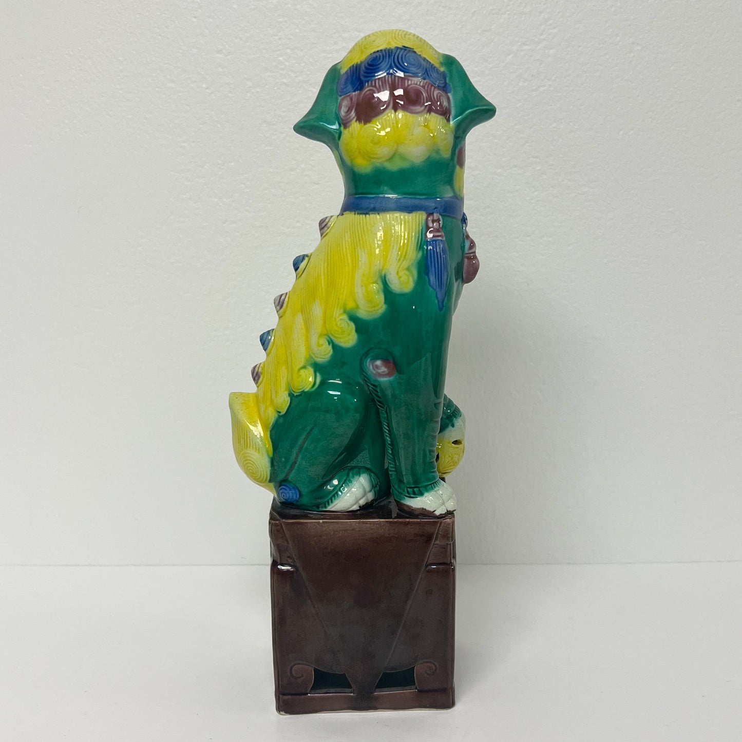 (26143) Large Midcentury Green Male Foo Dog