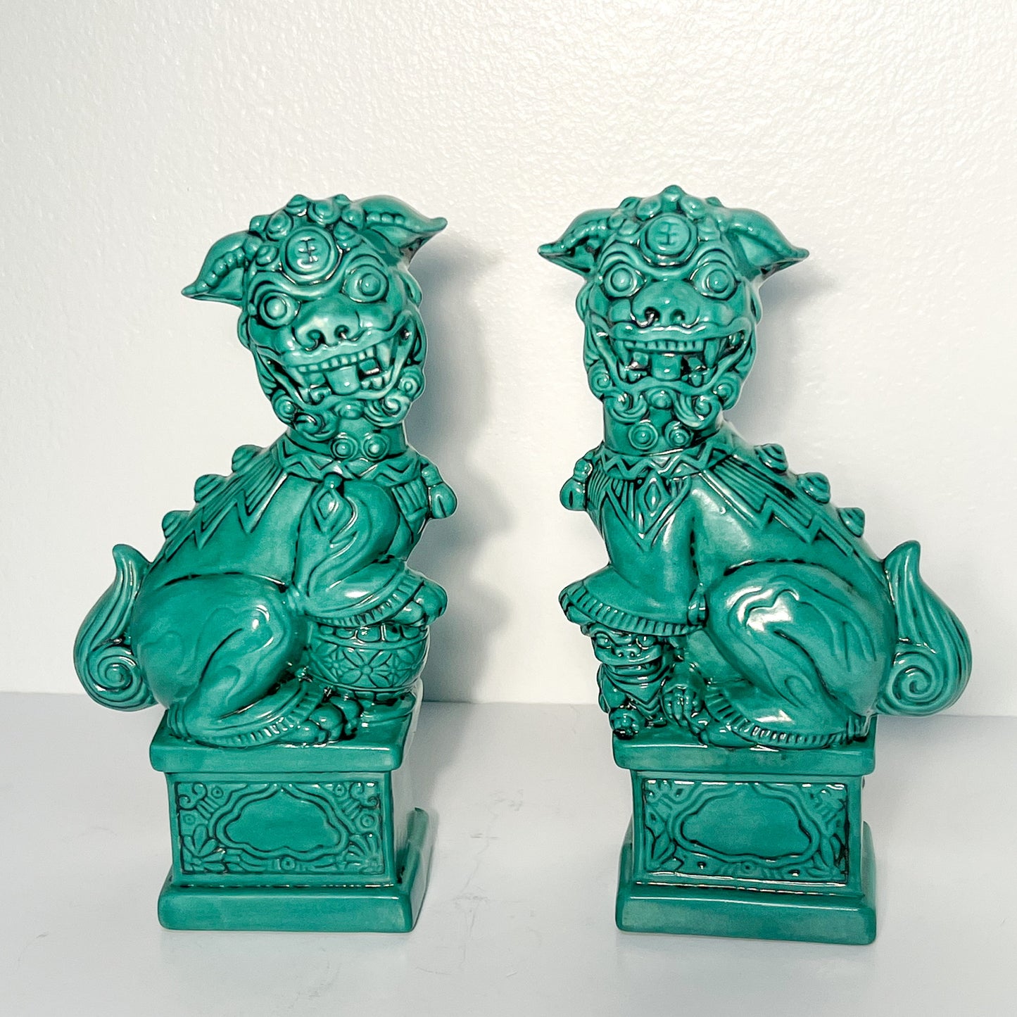(23219) Pair of Vintage 9" Sea Green Midcentury Foo Dogs