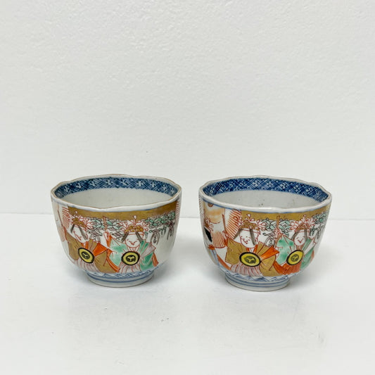 (25800) Pair of 19th Cen Imari Cups