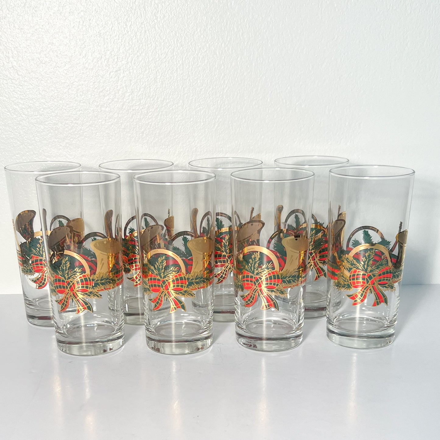 (20858) Set of Eight Culver Holiday Horn Tumblers