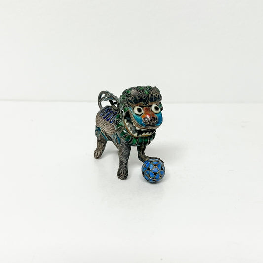 (21026) Early Enameled Small Metal Foo