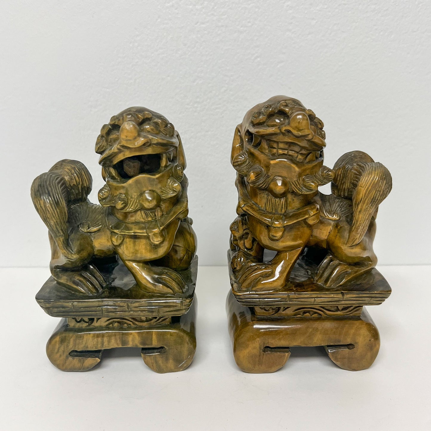 (20673) Pair Midcentury Carved Wood Foo Dogs