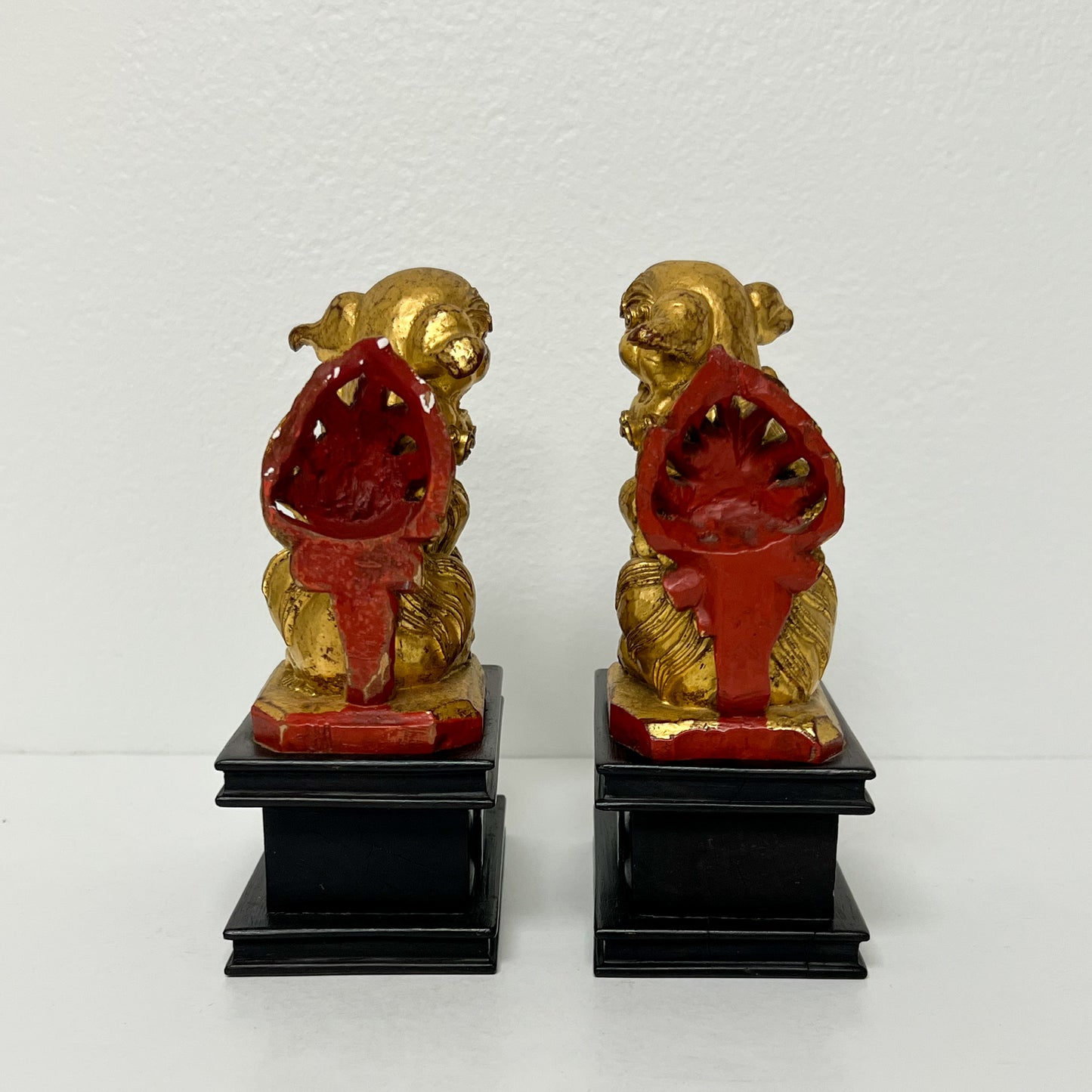 (26187) Pair of Gold Foo Dogs on Bases