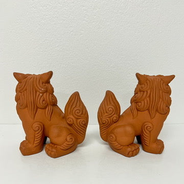 (26182) Pair of Vintage Terra Cotta Foo Dogs