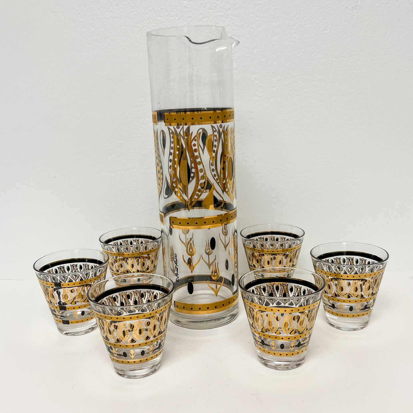 (25819) Set of Six Midcentury Black and Gold Glasses with Martini Pitcher by Fred Press