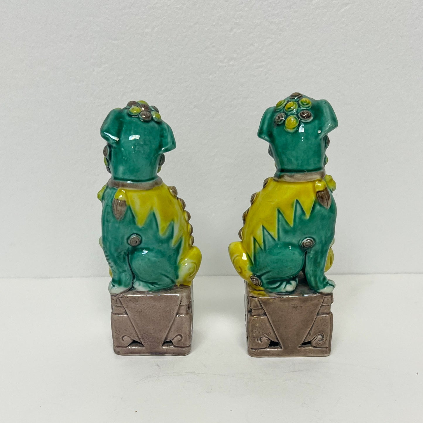 (22829) Pair of Early 20th Cen Green and Yellow Foo Dogs