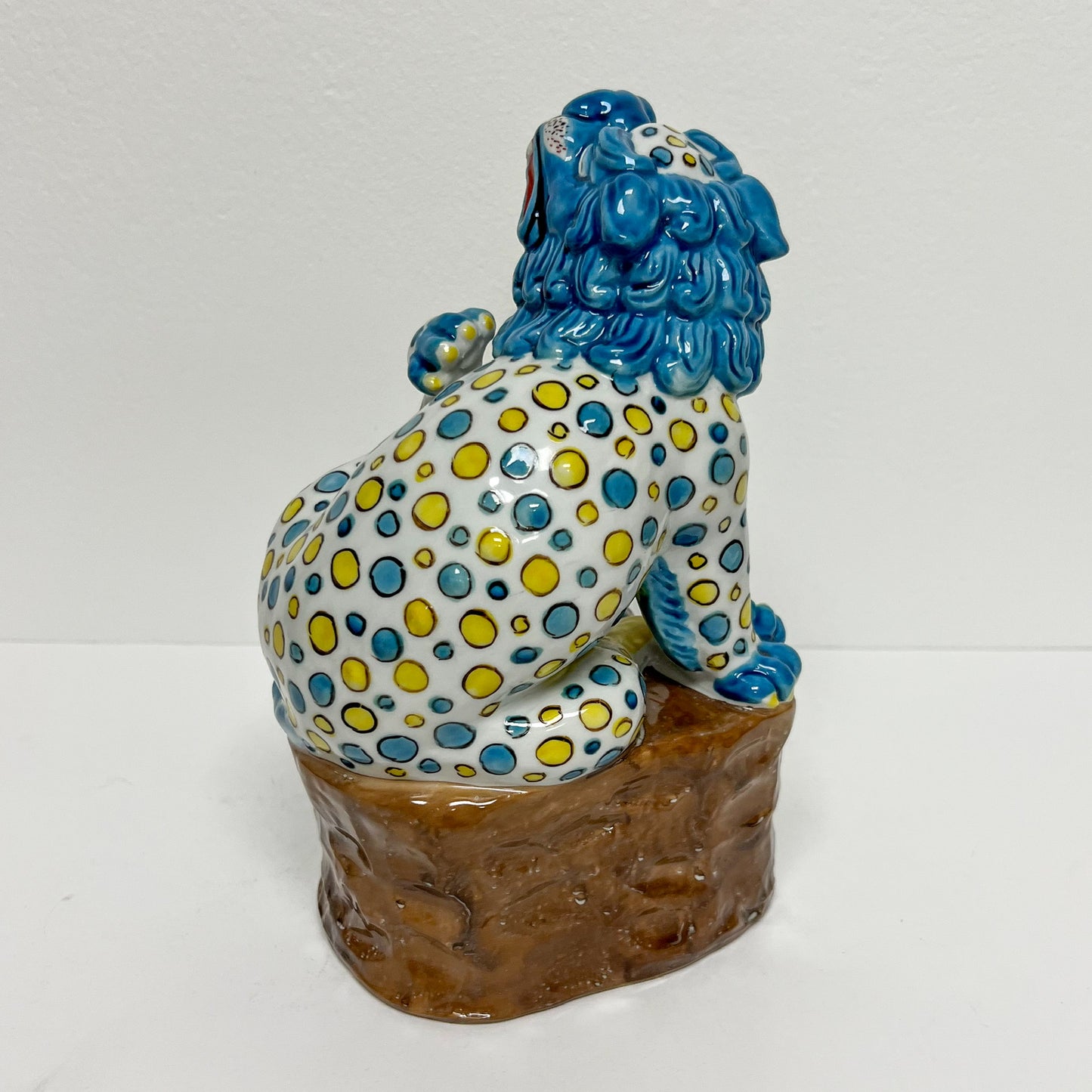 (25220) Single Male Vintage Wildwood Polka Dot Foo Dog