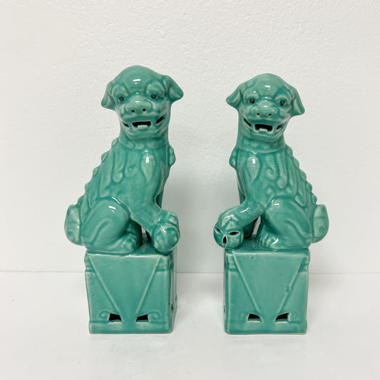 (26189) Pair of Sea Green Foo Dogs