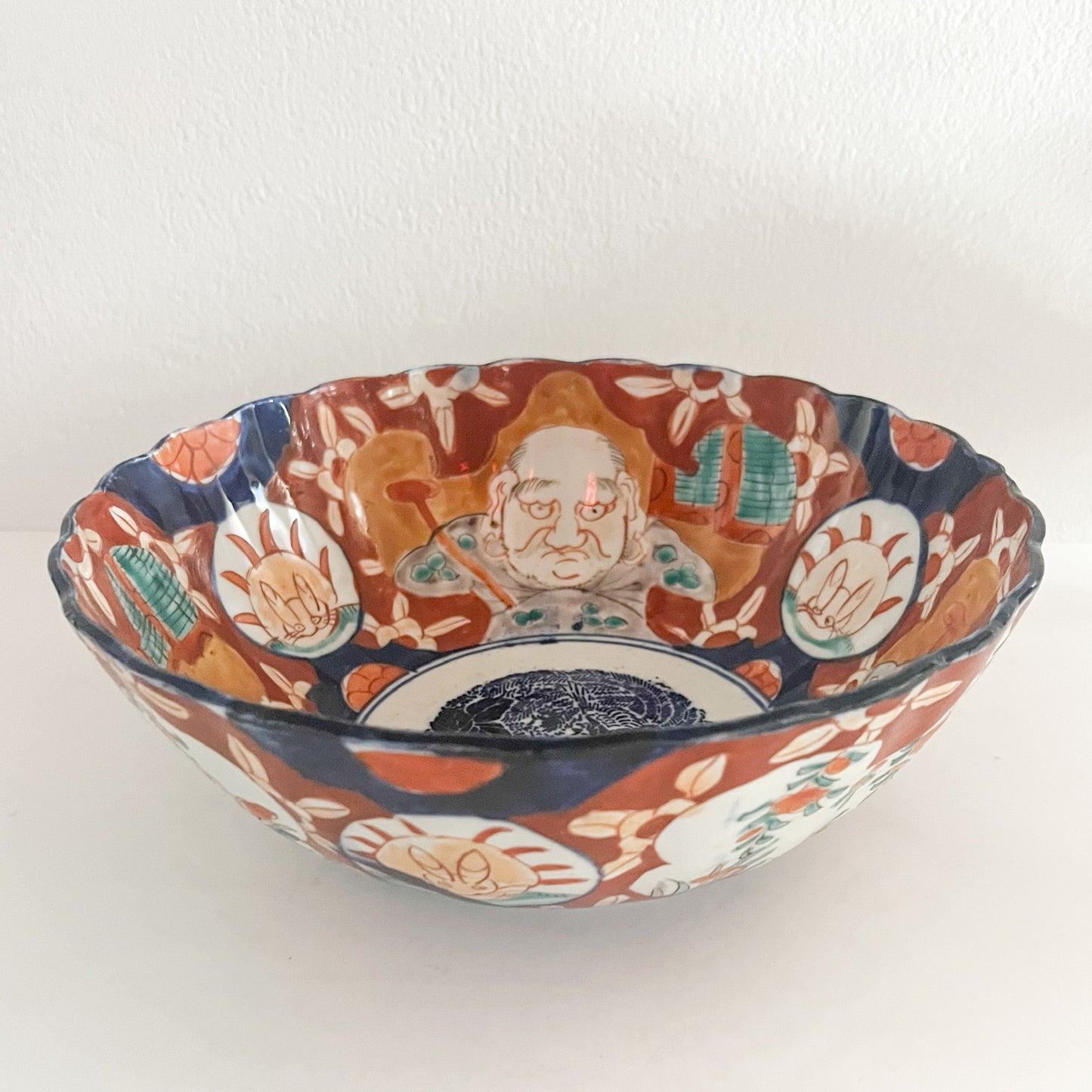 (25801) Antique Imari Bowl with Faces
