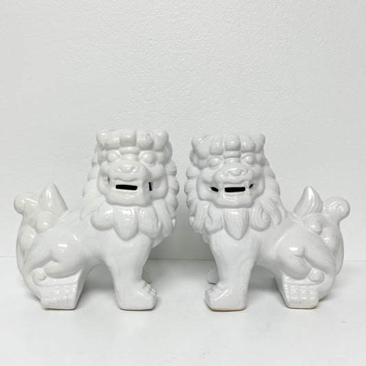 (26297) Pair of Seated White Foo Dogs