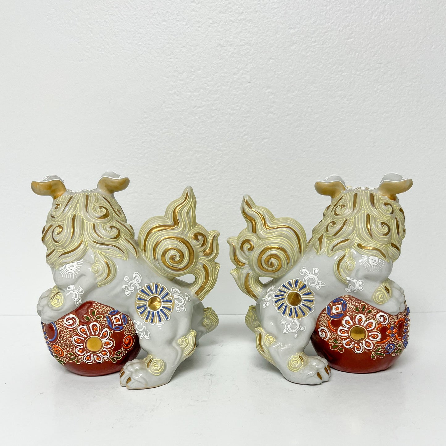 (26374) Pair of Cream Colored Imari Style Foo Dogs