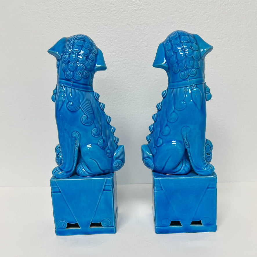 (26539) Pair of Vintage Turquoise Foo Dogs