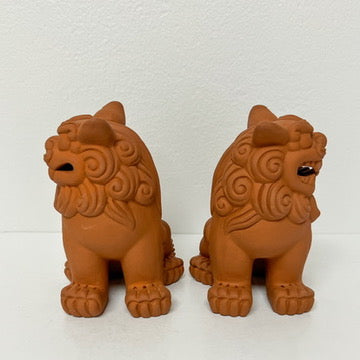 (26182) Pair of Vintage Terra Cotta Foo Dogs