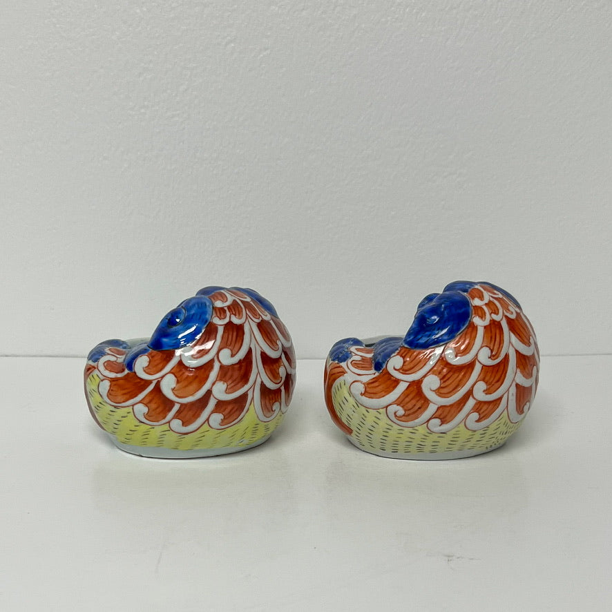 (22106) Set of Two Imari Foo Dishes