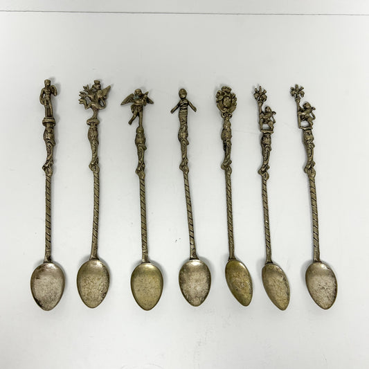 (26152) Set of Seven Vintage Italian Spoons