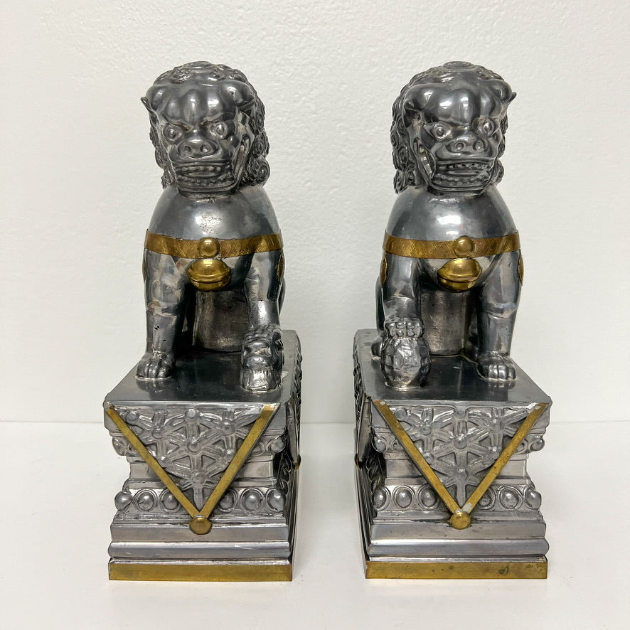 (26167) Pair of Vintage Metal Foo Dogs